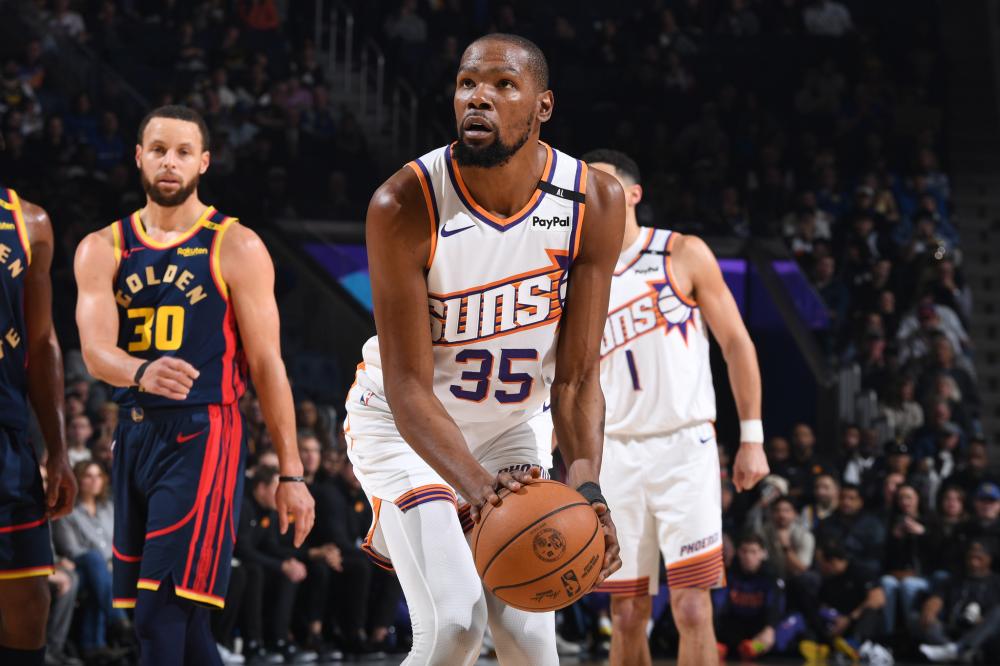 在足球场上 在足球场上